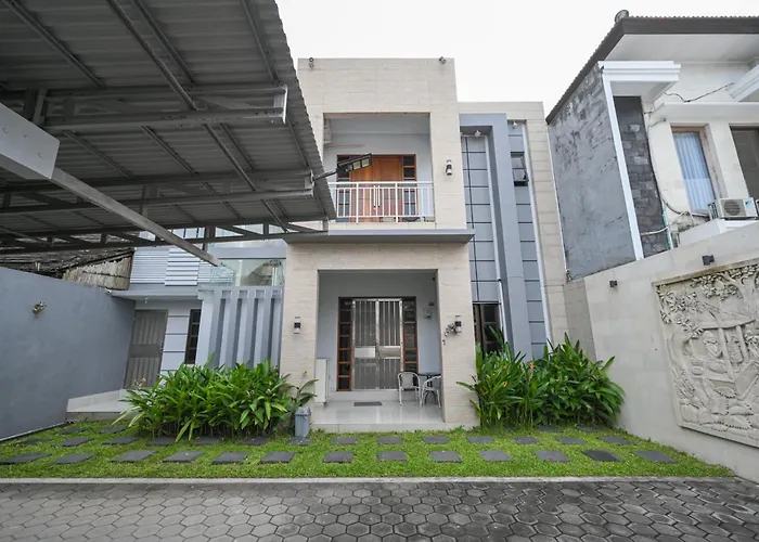Puri Ratu With Private Pool *