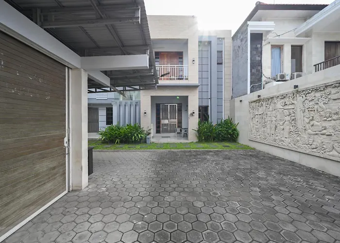 Puri Ratu With Private Pool Jimbaran