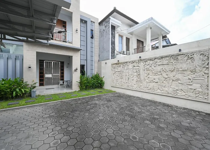 Puri Ratu With Private Pool Villa Jimbaran