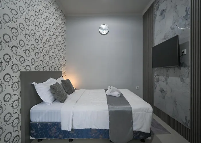 Puri Ratu With Private Pool *