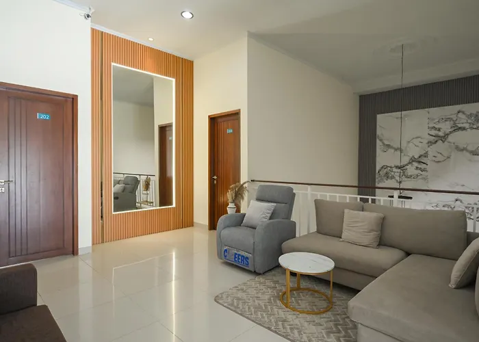 Puri Ratu With Private Pool Jimbaran