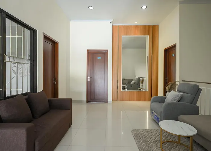 Puri Ratu With Private Pool Villa *